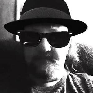 Meet your Posher, Curt